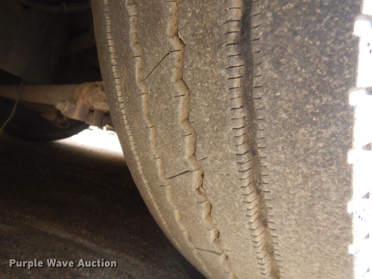 image for item JZ9832 2000 Orion  transit bus