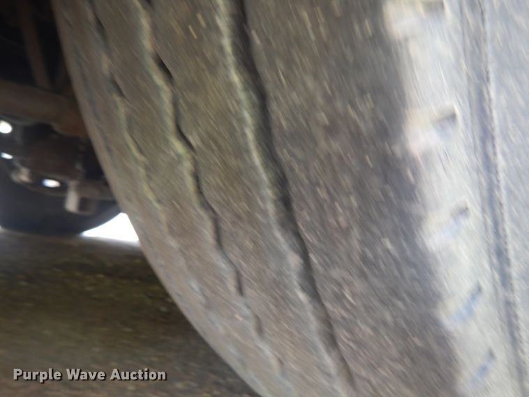 image for item JZ9832 2000 Orion  transit bus