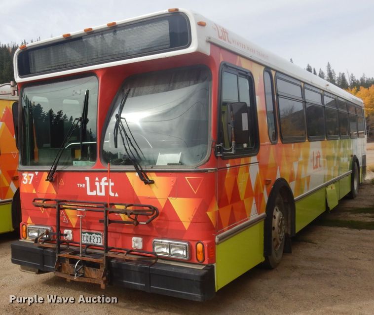 image for item JZ9833 2000 Orion  transit bus