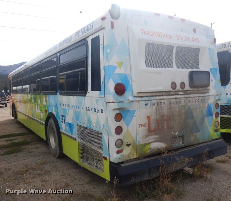 image for item JZ9833 2000 Orion  transit bus