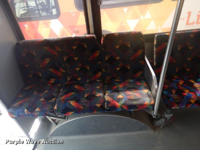 image for item JZ9833 2000 Orion  transit bus