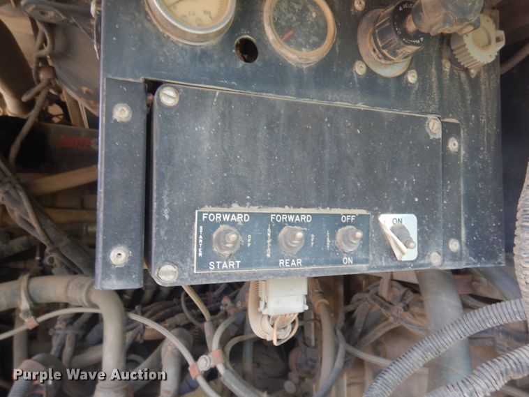 image for item JZ9833 2000 Orion  transit bus