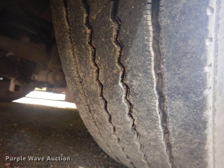 image for item JZ9833 2000 Orion  transit bus