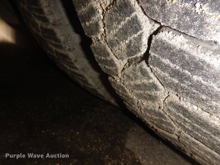 image for item JZ9833 2000 Orion  transit bus