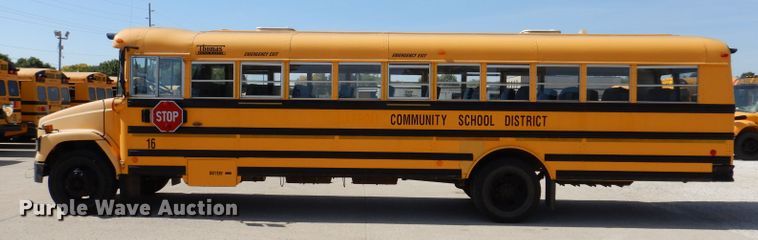 image for item KA9407 2003 Freightliner FS65  school bus