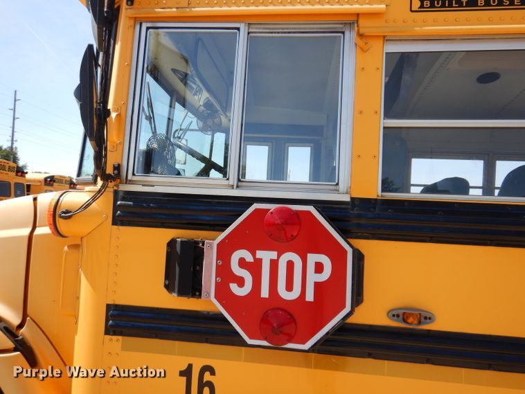 image for item KA9407 2003 Freightliner FS65  school bus