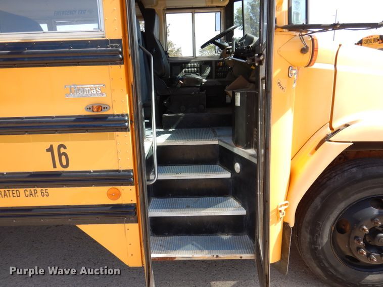 image for item KA9407 2003 Freightliner FS65  school bus