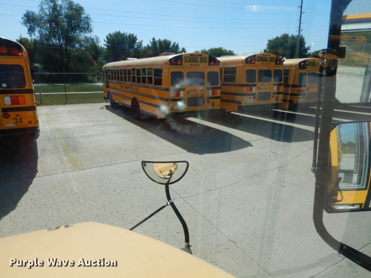 image for item KA9407 2003 Freightliner FS65  school bus