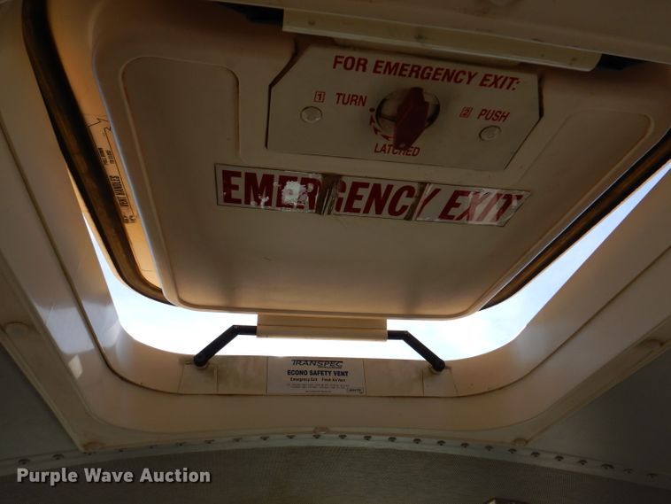 image for item KA9407 2003 Freightliner FS65  school bus