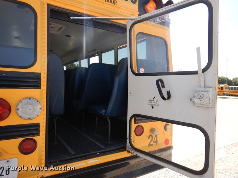 image for item KA9408 2007 Thomas Built  school bus