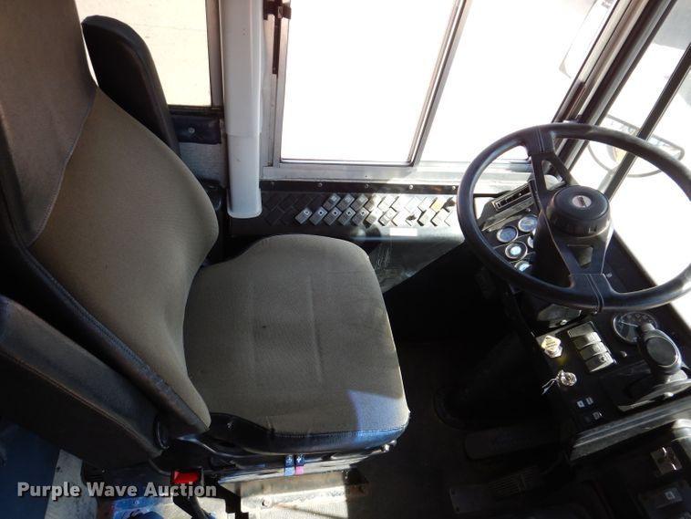 image for item KA9408 2007 Thomas Built  school bus