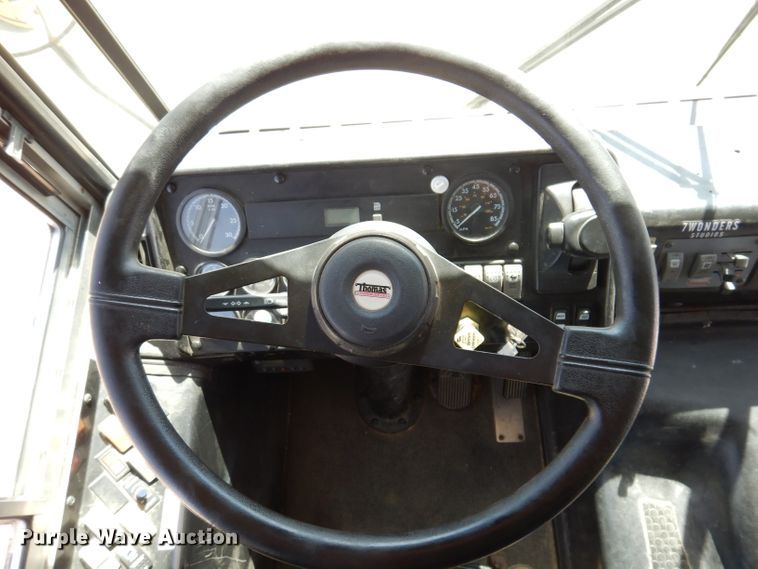 image for item KA9408 2007 Thomas Built  school bus