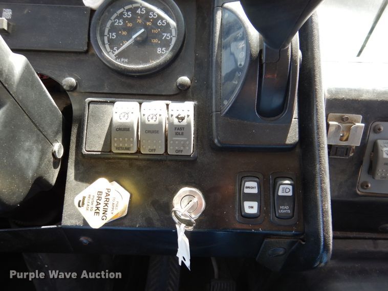 image for item KA9408 2007 Thomas Built  school bus