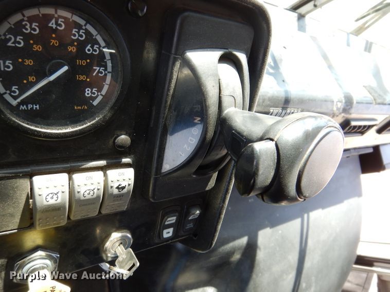 image for item KA9408 2007 Thomas Built  school bus