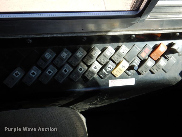 image for item KA9408 2007 Thomas Built  school bus