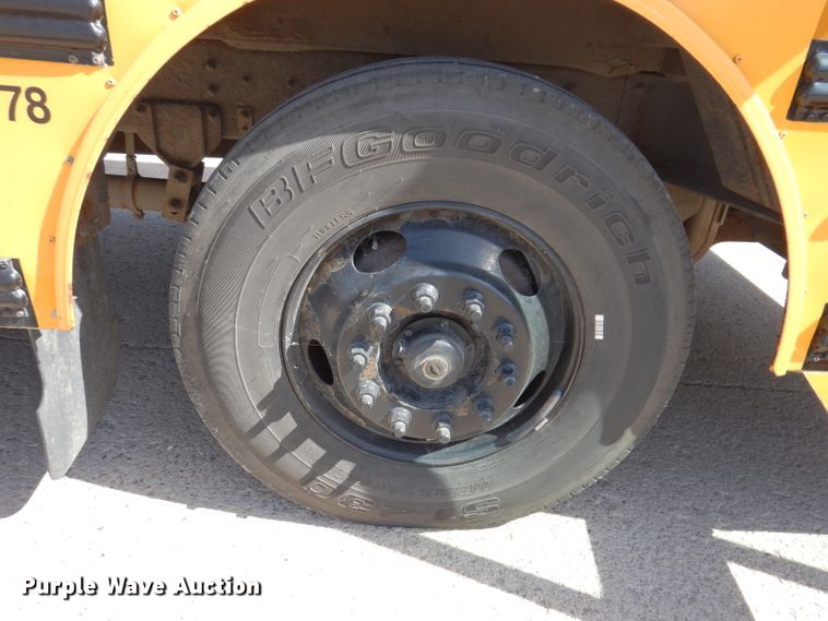 image for item KA9408 2007 Thomas Built  school bus