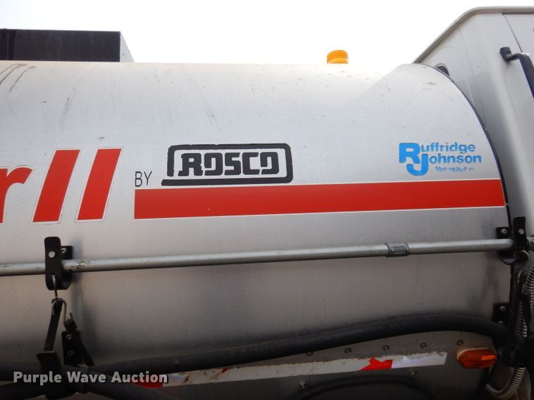 image for item KA9443 2000 Sterling L8511  oil distributor truck