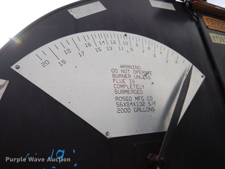 image for item KA9443 2000 Sterling L8511  oil distributor truck