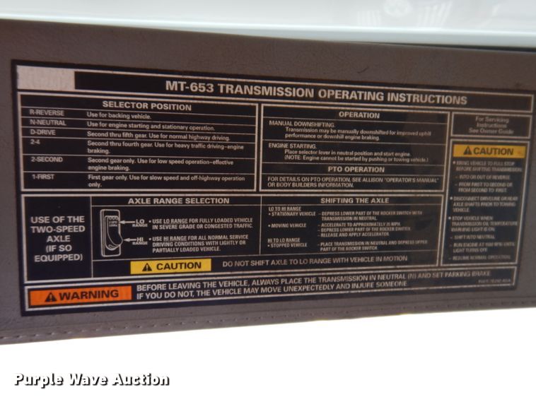 image for item KA9443 2000 Sterling L8511  oil distributor truck