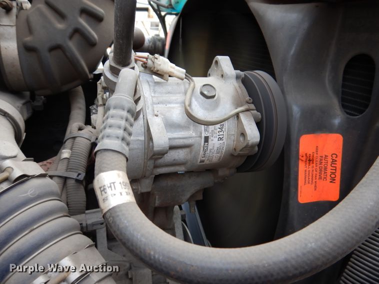 image for item KA9443 2000 Sterling L8511  oil distributor truck