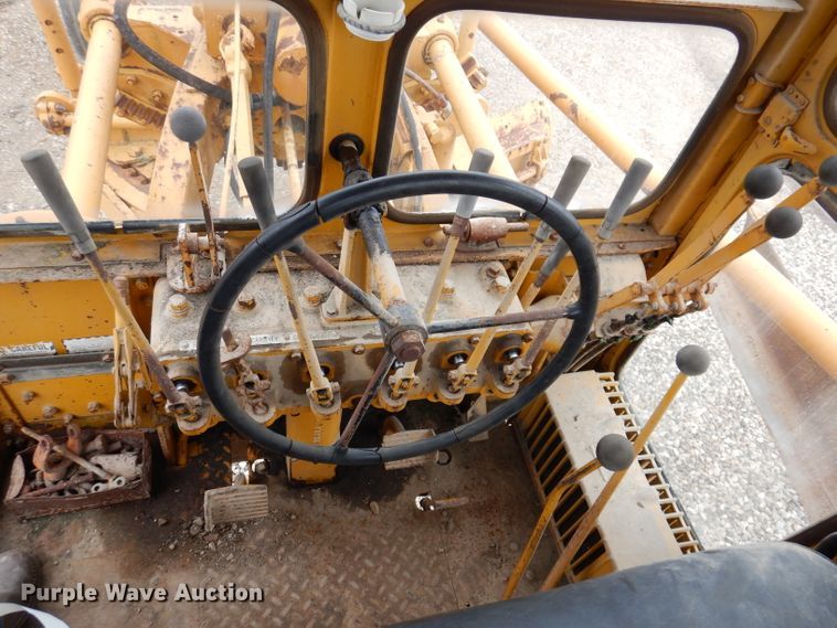 image for item KA9516 1962 Caterpillar 12E  rigid frame motor grader