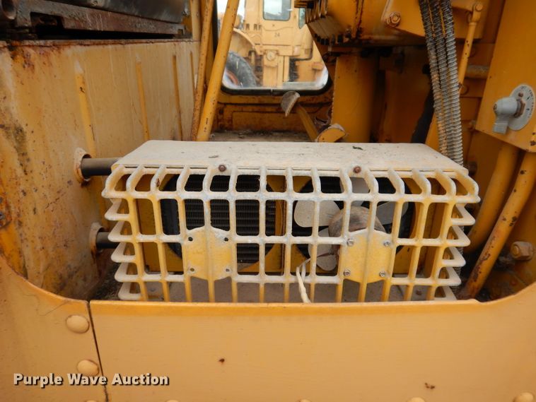 image for item KA9516 1962 Caterpillar 12E  rigid frame motor grader