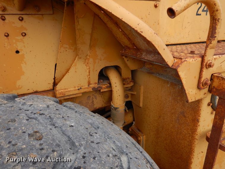 image for item KA9517 1980 Caterpillar 950  wheel loader