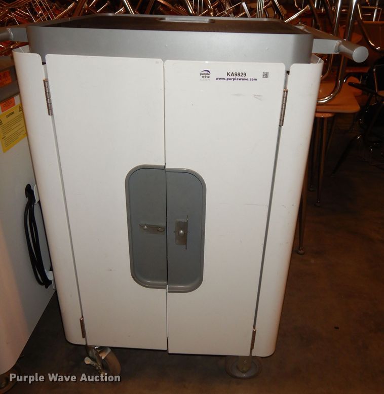 image for item KA9829 (6) Bretford charging carts