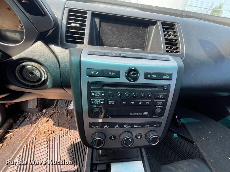 image for item KK9651 2004 Nissan Murano SE  SUV