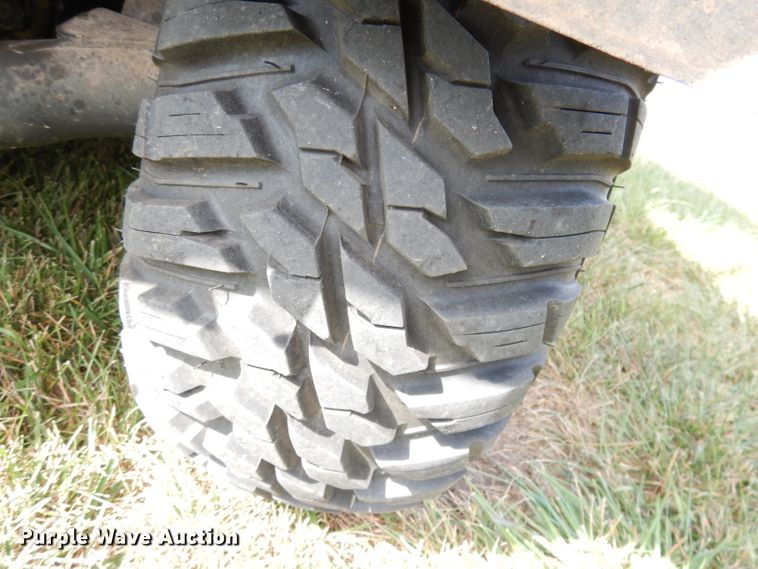 image for item KP9752 2010 Kubota RTV11400CPX  utility vehicle