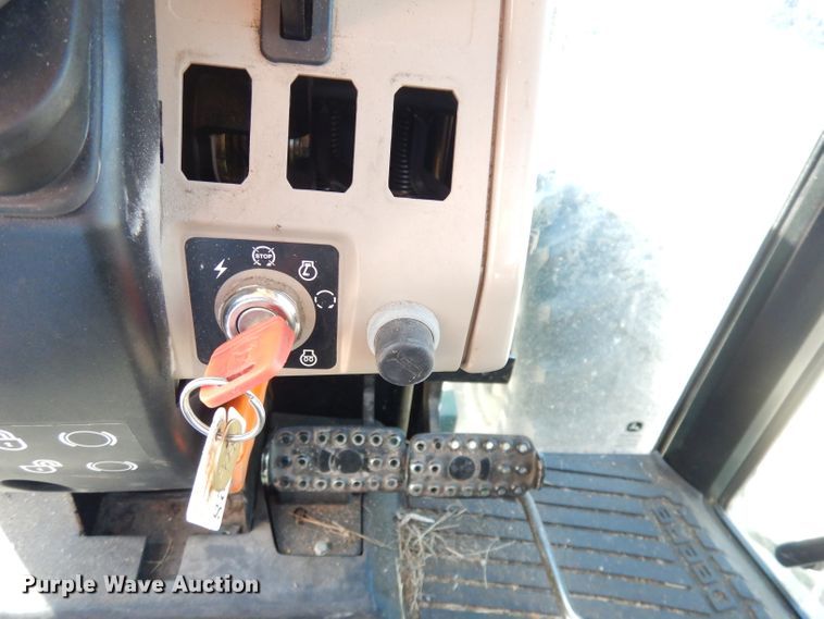 image for item KP9773 2009 John Deere 6140D  MFWD tractor