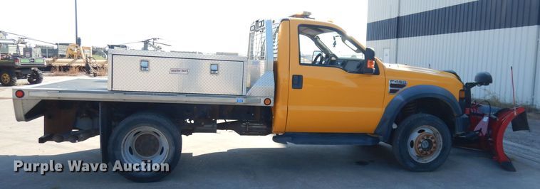 image for item KP9775 2010 Ford F450 Super Duty XL  flatbed truck