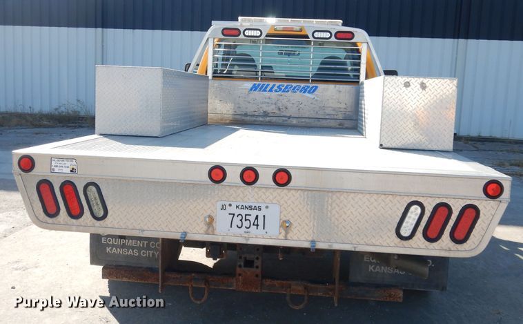 image for item KP9775 2010 Ford F450 Super Duty XL  flatbed truck