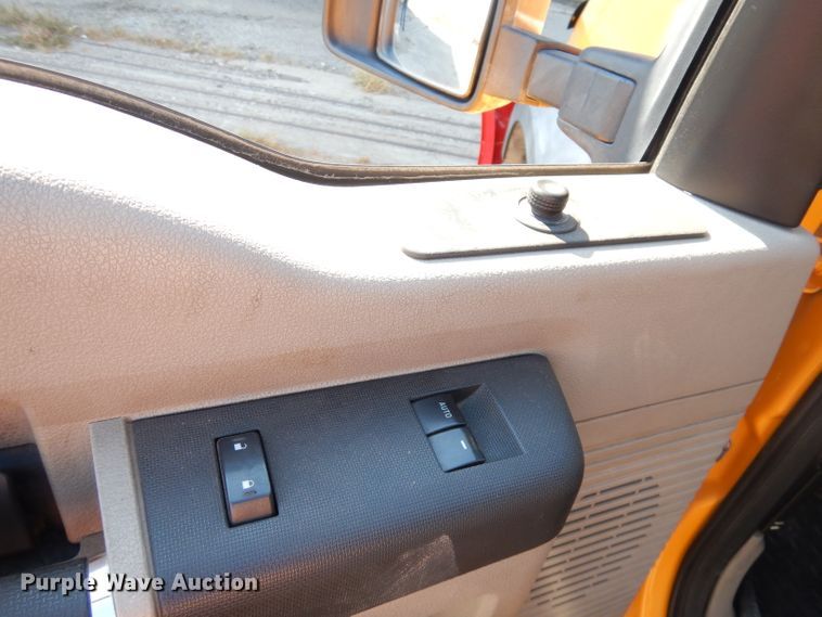 image for item KP9775 2010 Ford F450 Super Duty XL  flatbed truck