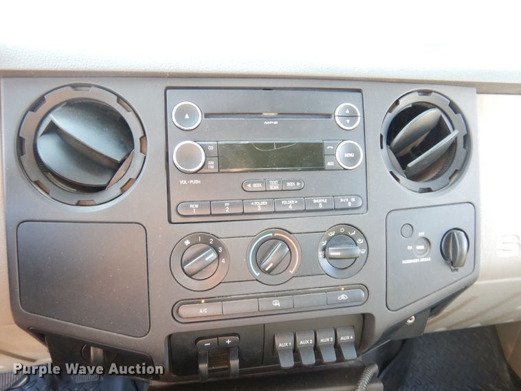 image for item KP9775 2010 Ford F450 Super Duty XL  flatbed truck