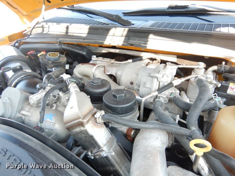 image for item KP9775 2010 Ford F450 Super Duty XL  flatbed truck