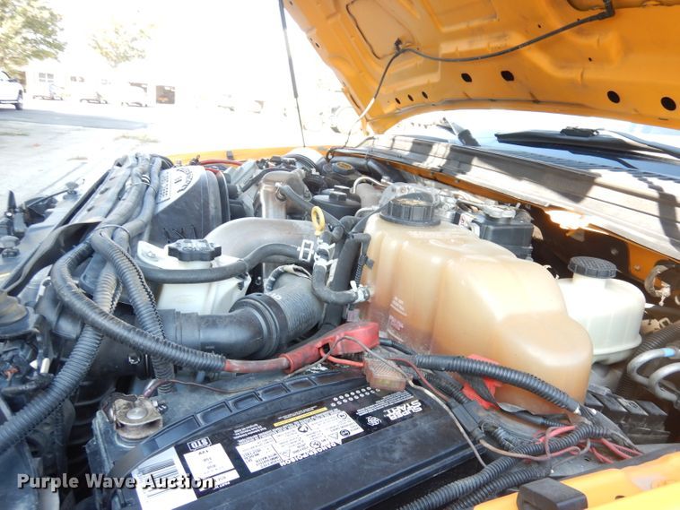 image for item KP9775 2010 Ford F450 Super Duty XL  flatbed truck