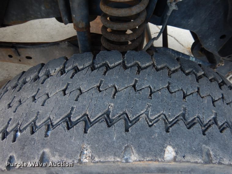 image for item KP9775 2010 Ford F450 Super Duty XL  flatbed truck