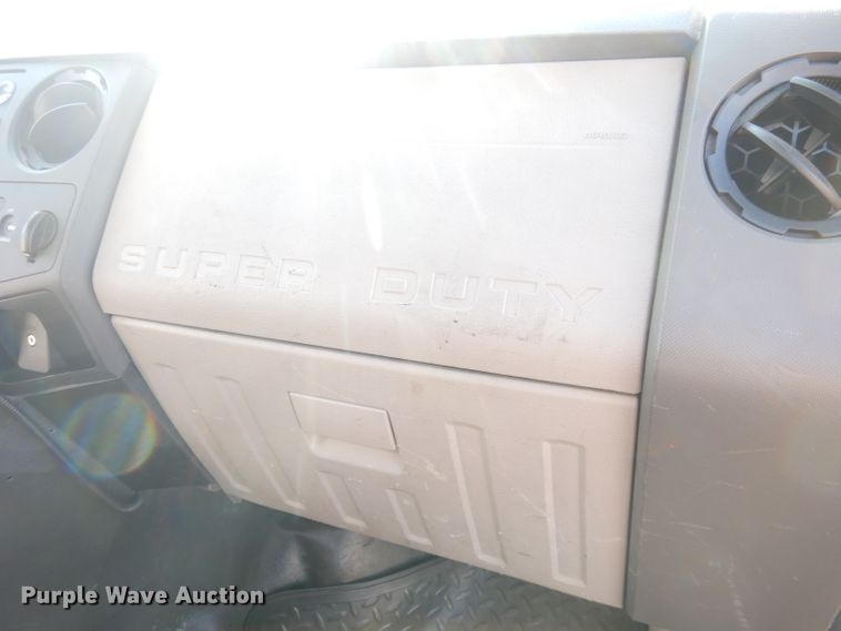 image for item KP9775 2010 Ford F450 Super Duty XL  flatbed truck