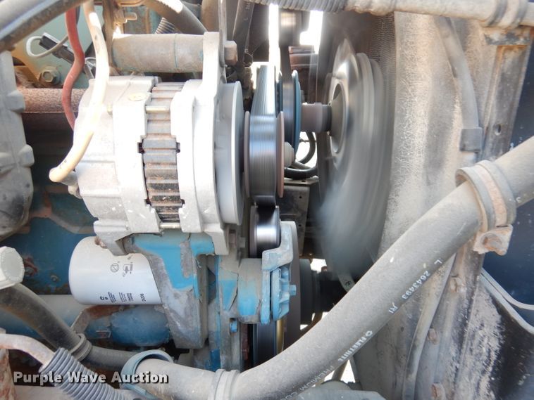 image for item KP9776 1995 International 4700  dump truck