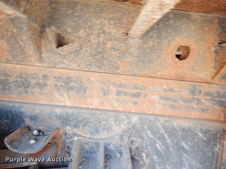 image for item KP9776 1995 International 4700  dump truck