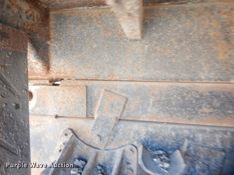 image for item KP9776 1995 International 4700  dump truck