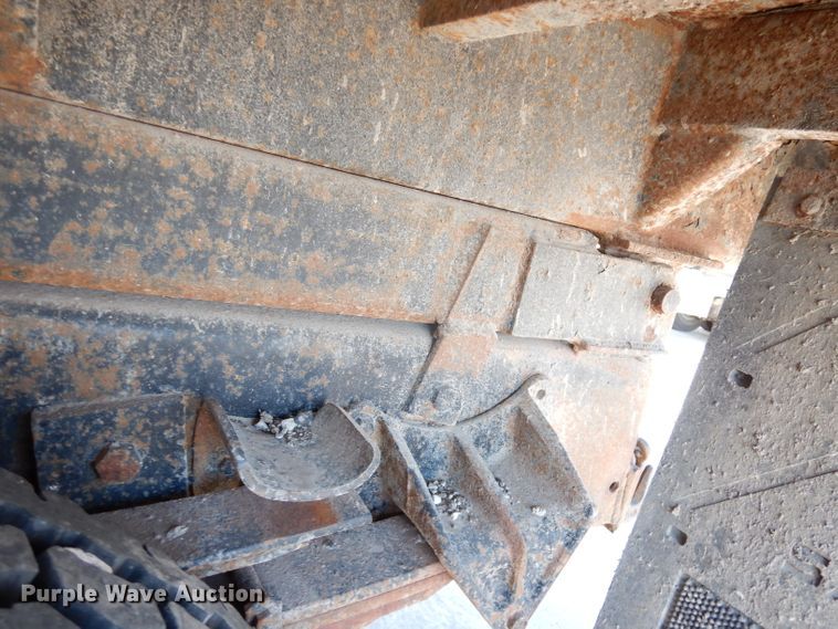 image for item KP9776 1995 International 4700  dump truck