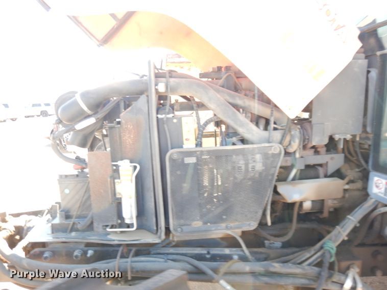 image for item KP9780 Kubota M108X  MFWD tractor