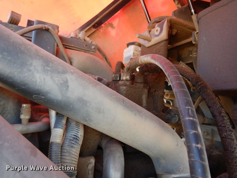 image for item KP9780 Kubota M108X  MFWD tractor