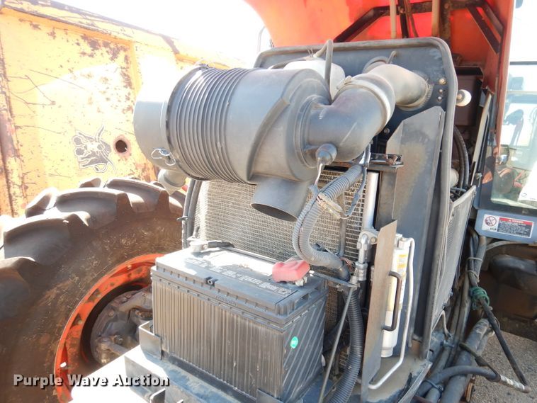 image for item KP9780 Kubota M108X  MFWD tractor