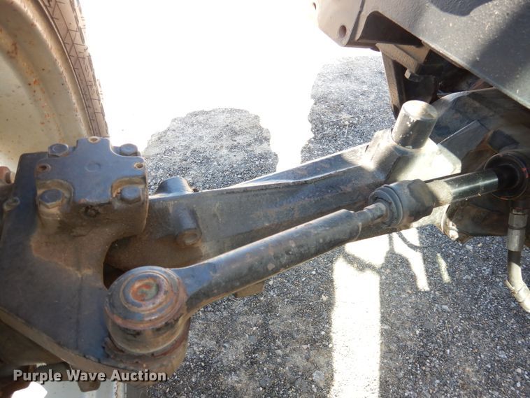 image for item KP9782 2002 Challenger MT465  MFWD tractor