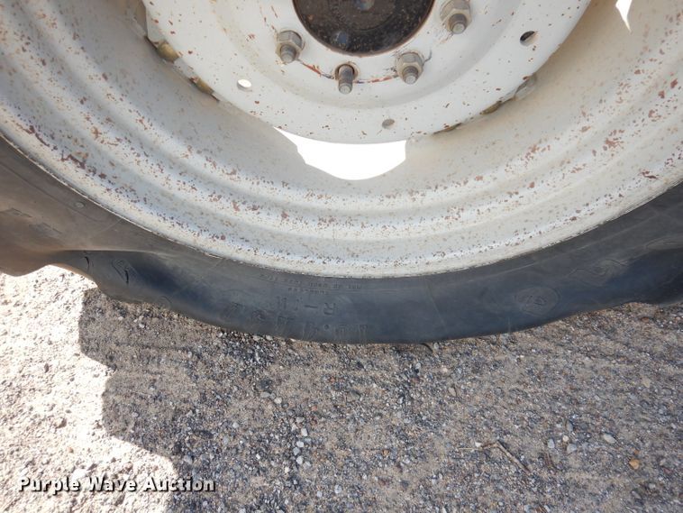 image for item KP9782 2002 Challenger MT465  MFWD tractor