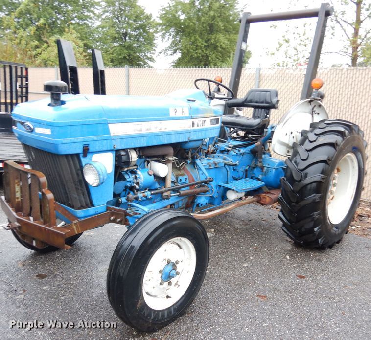 image for item KP9786 1988 Ford 2910  tractor