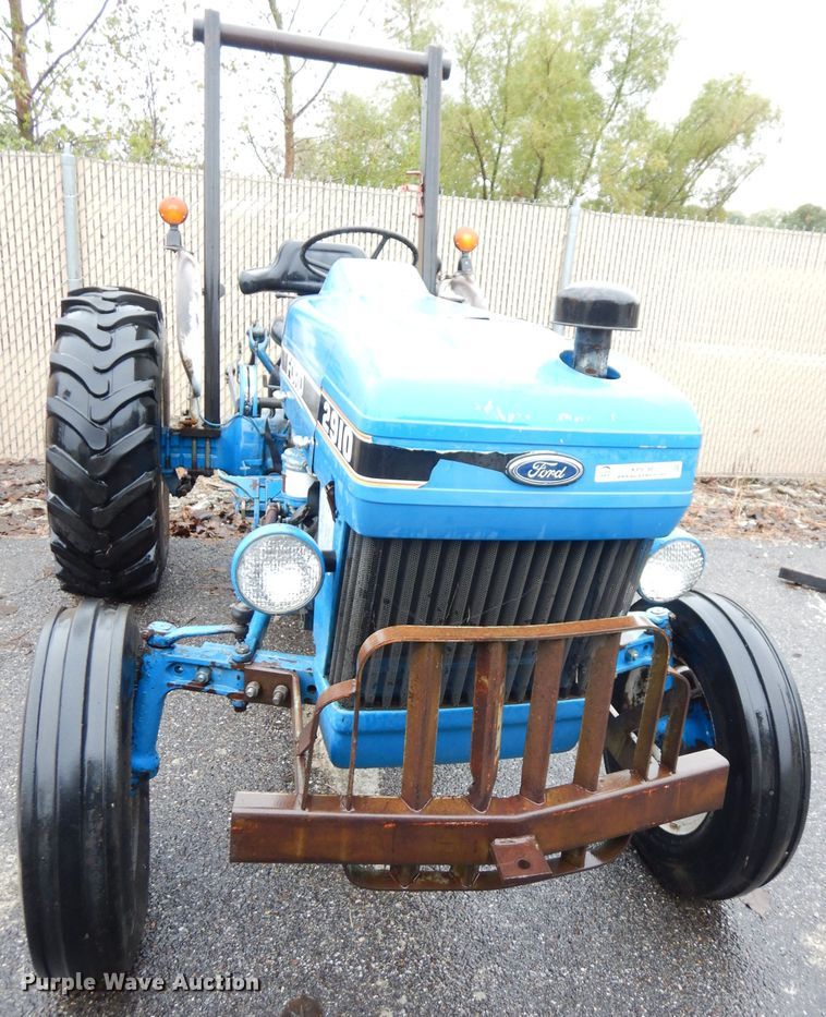 image for item KP9786 1988 Ford 2910  tractor